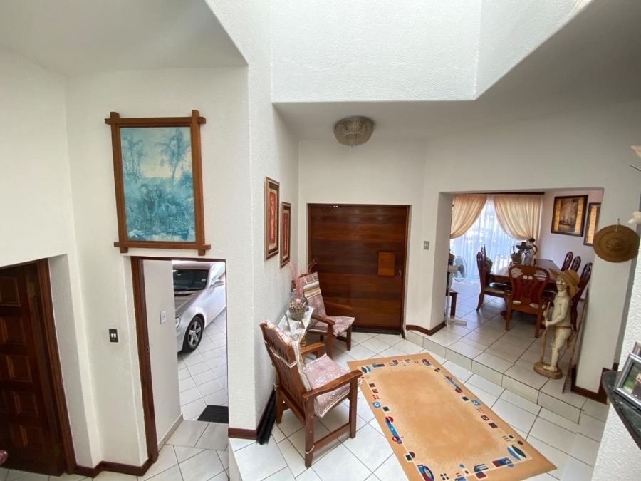 3 Bedroom Property for Sale in Bassonia Gauteng