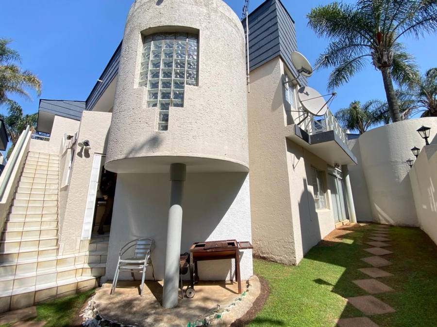 3 Bedroom Property for Sale in Bassonia Gauteng