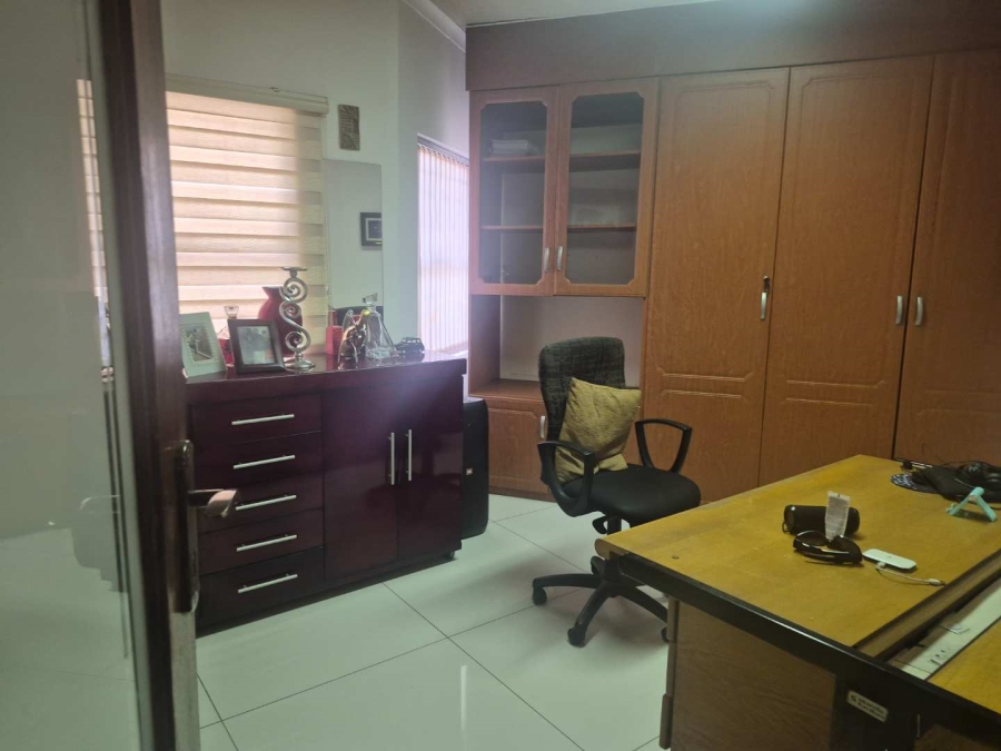 0 Bedroom Property for Sale in Glenanda Gauteng