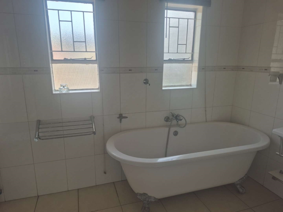 0 Bedroom Property for Sale in Glenanda Gauteng