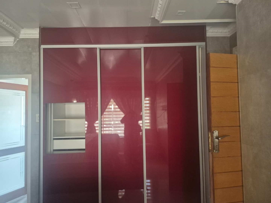 0 Bedroom Property for Sale in Glenanda Gauteng