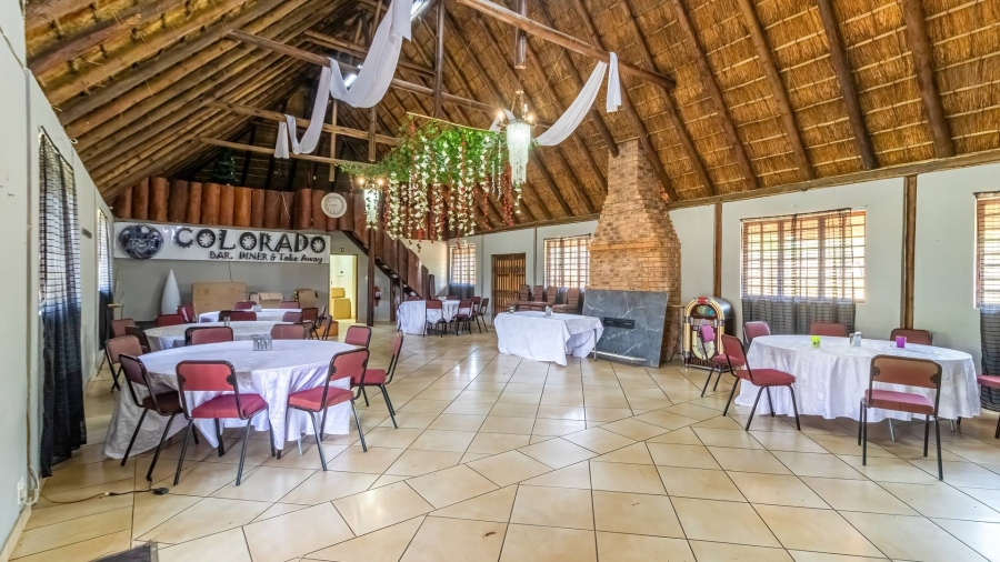 9 Bedroom Property for Sale in Hekpoort Gauteng