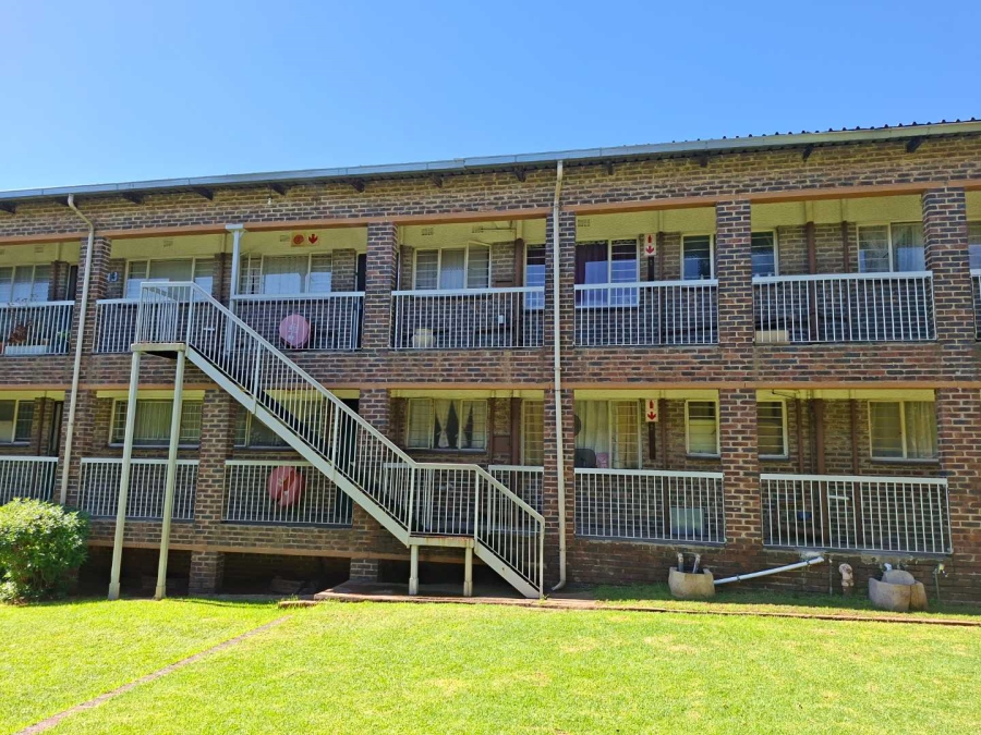 2 Bedroom Property for Sale in Florida Gauteng