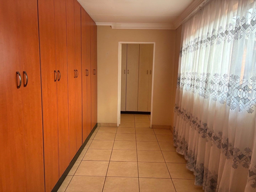 1 Bedroom Property for Sale in New State Areas Gauteng