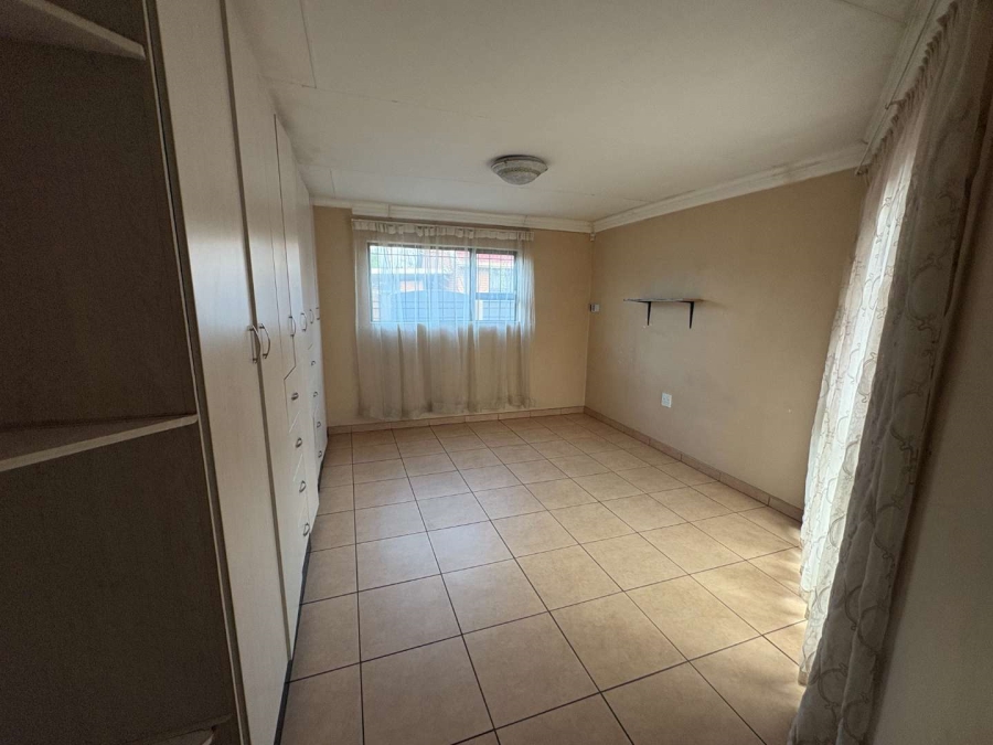 1 Bedroom Property for Sale in New State Areas Gauteng