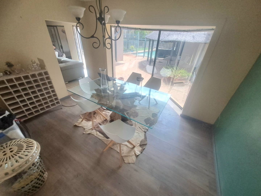 To Let 4 Bedroom Property for Rent in Weavind Park Gauteng