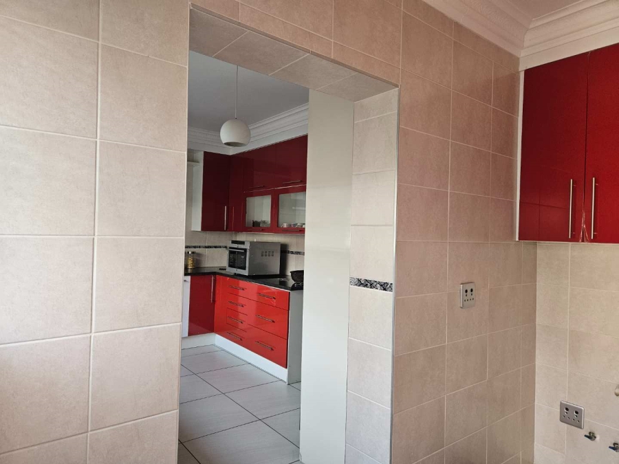 4 Bedroom Property for Sale in Theresa Park Gauteng
