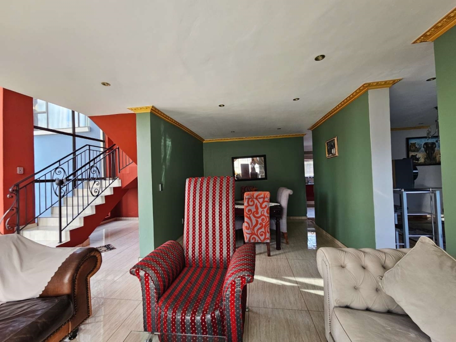 4 Bedroom Property for Sale in Theresa Park Gauteng