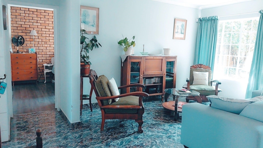 3 Bedroom Property for Sale in Glen Erasmia Gauteng