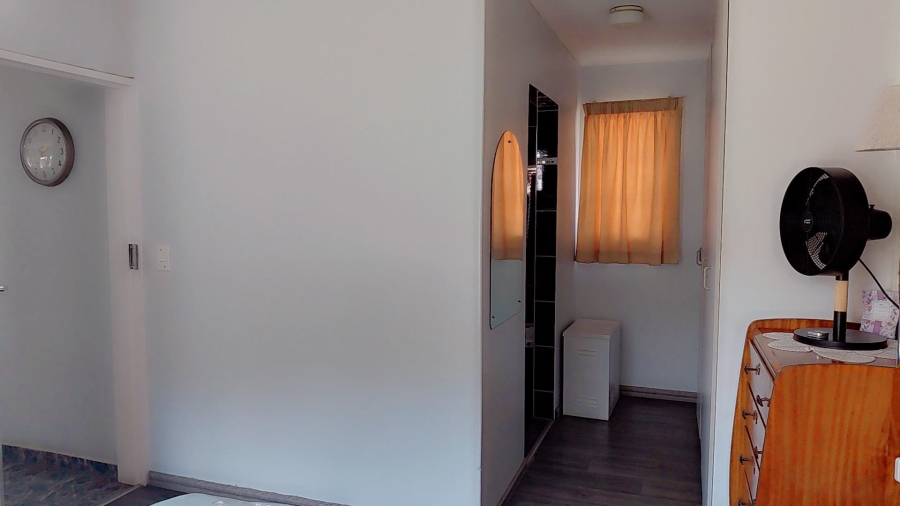 3 Bedroom Property for Sale in Glen Erasmia Gauteng