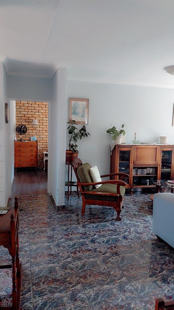 3 Bedroom Property for Sale in Glen Erasmia Gauteng