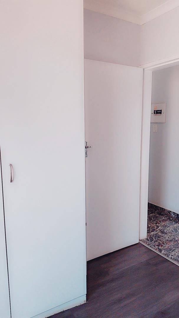 3 Bedroom Property for Sale in Glen Erasmia Gauteng