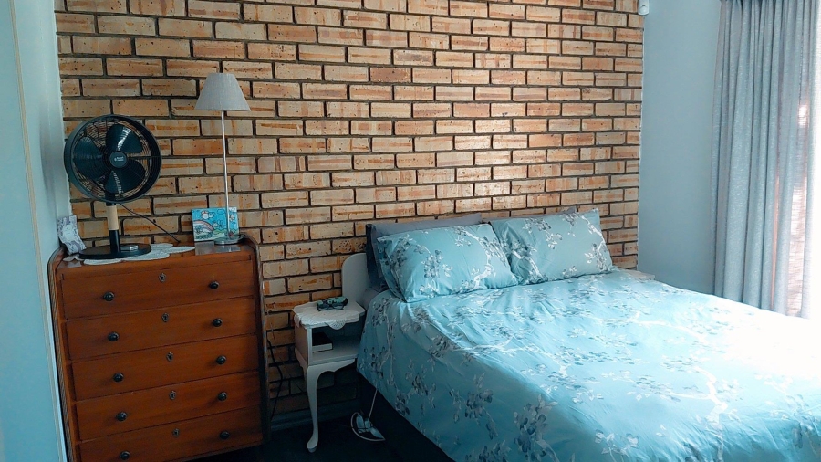 3 Bedroom Property for Sale in Glen Erasmia Gauteng