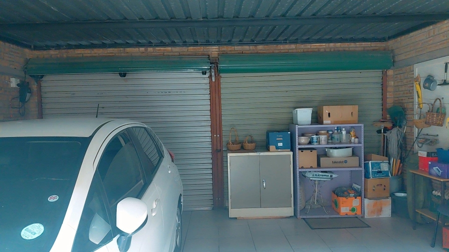 3 Bedroom Property for Sale in Glen Erasmia Gauteng