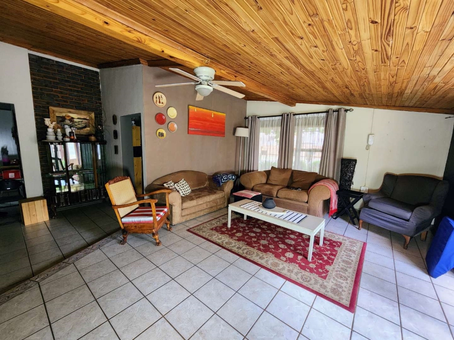 4 Bedroom Property for Sale in Moregloed Gauteng
