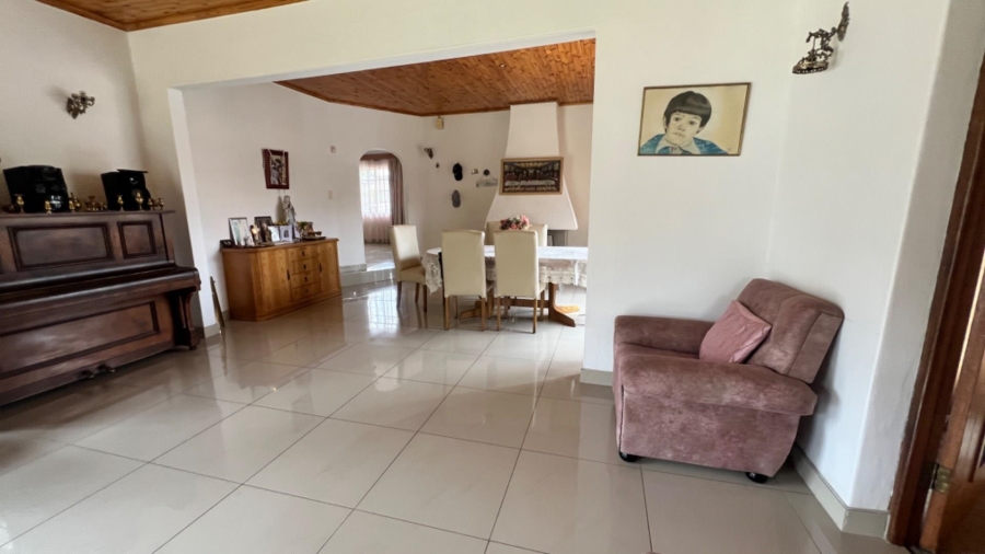 4 Bedroom Property for Sale in Robertsham Gauteng