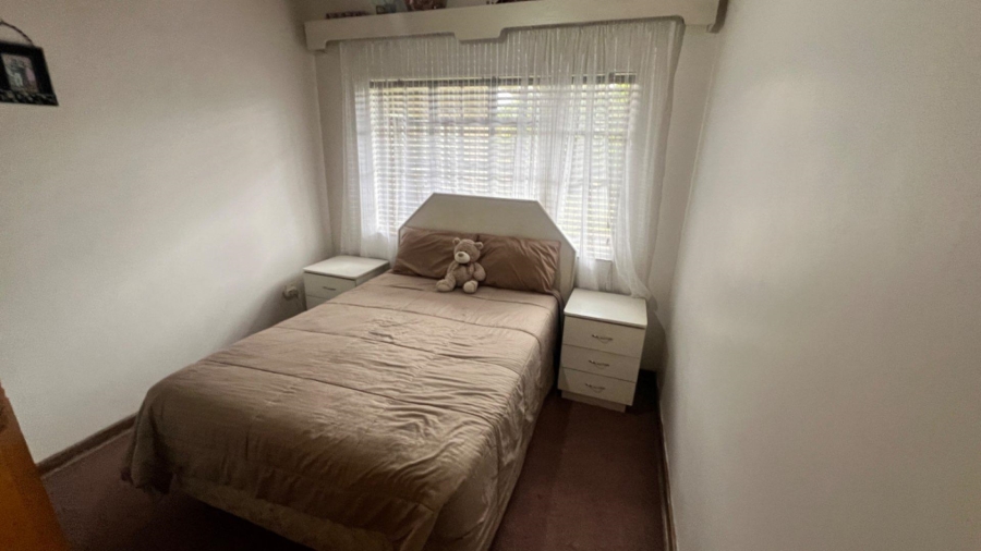 4 Bedroom Property for Sale in Robertsham Gauteng