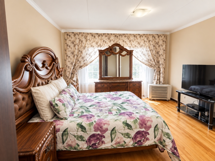 4 Bedroom Property for Sale in Heatherdale Gauteng