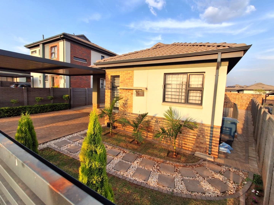 3 Bedroom Property for Sale in Lotus Gardens Gauteng
