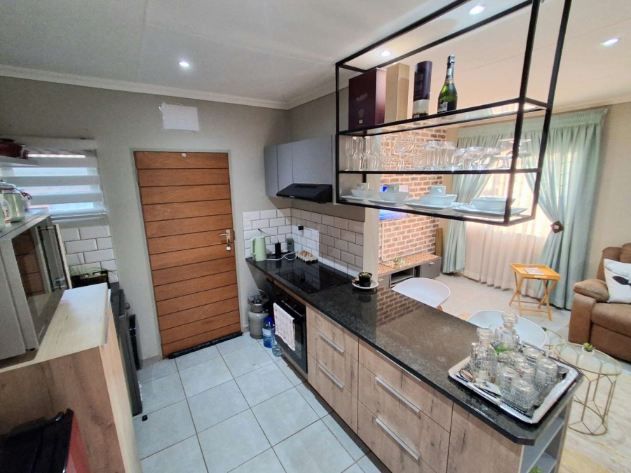 3 Bedroom Property for Sale in Lotus Gardens Gauteng