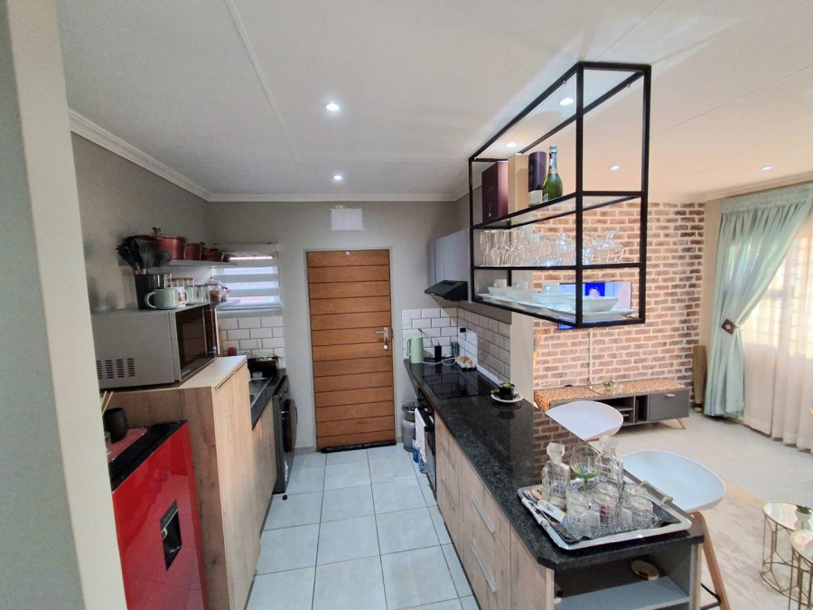 3 Bedroom Property for Sale in Lotus Gardens Gauteng