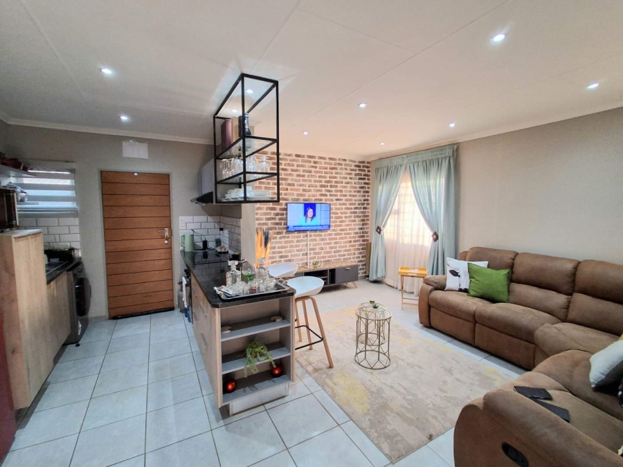 3 Bedroom Property for Sale in Lotus Gardens Gauteng