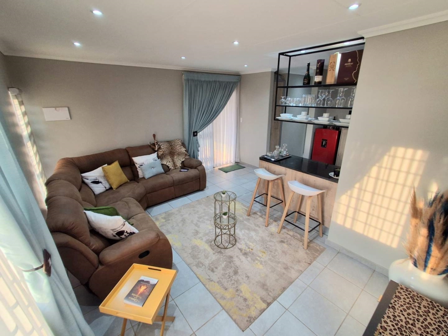 3 Bedroom Property for Sale in Lotus Gardens Gauteng