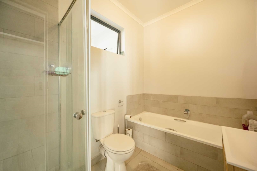 1 Bedroom Property for Sale in Paradiso Gauteng