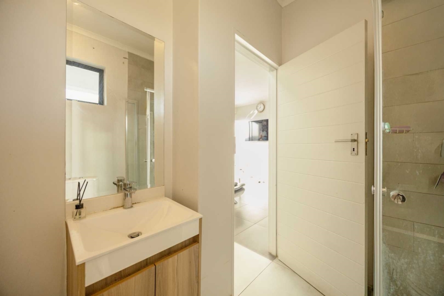1 Bedroom Property for Sale in Paradiso Gauteng