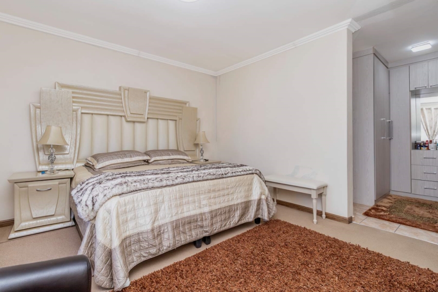 4 Bedroom Property for Sale in Cosmo City Gauteng