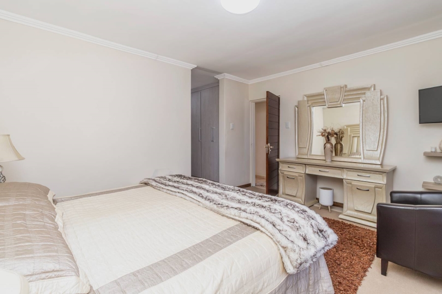 4 Bedroom Property for Sale in Cosmo City Gauteng