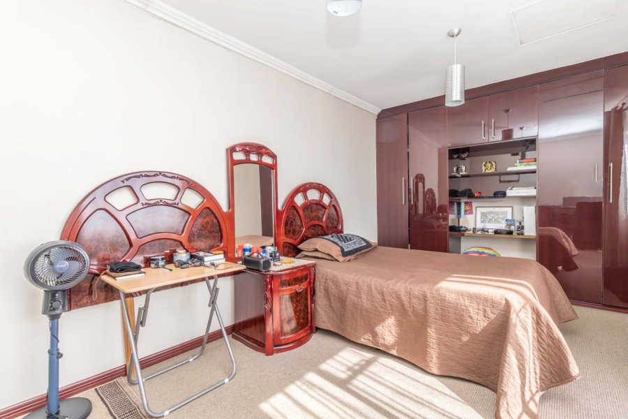 4 Bedroom Property for Sale in Cosmo City Gauteng