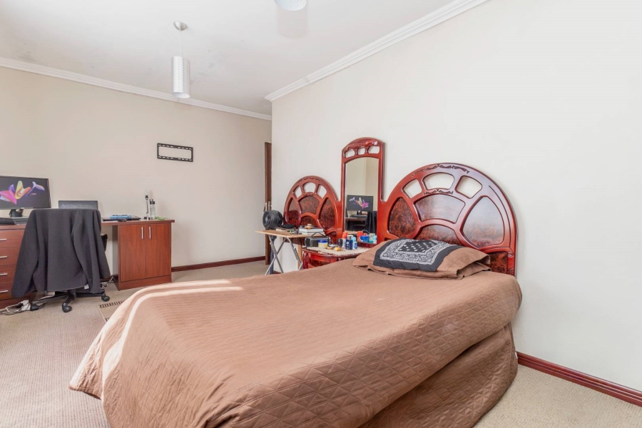 4 Bedroom Property for Sale in Cosmo City Gauteng