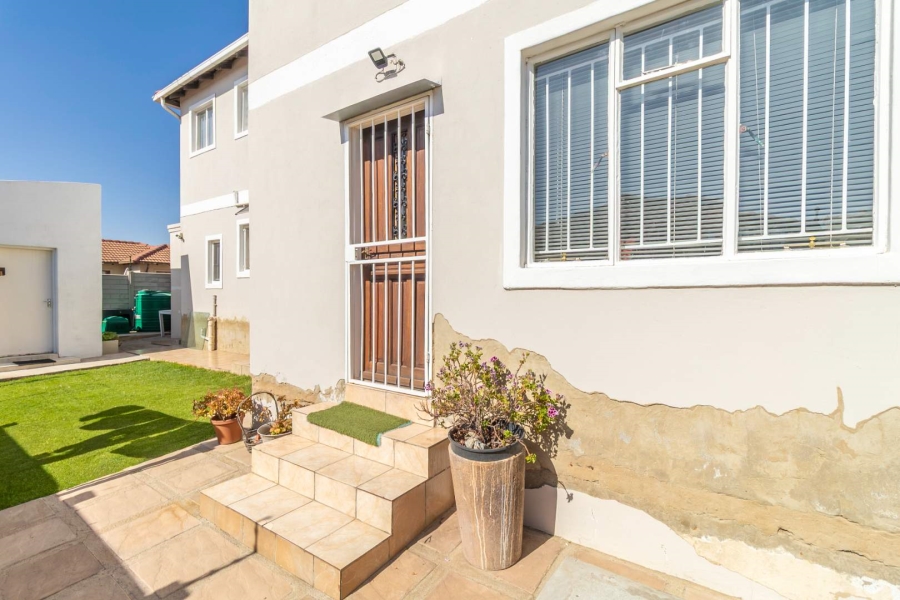 4 Bedroom Property for Sale in Cosmo City Gauteng