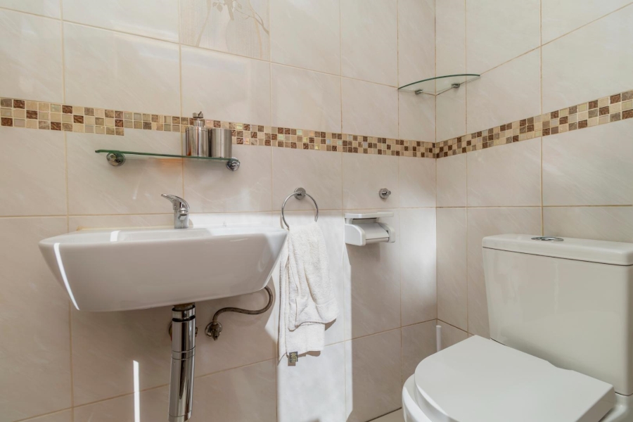 4 Bedroom Property for Sale in Cosmo City Gauteng