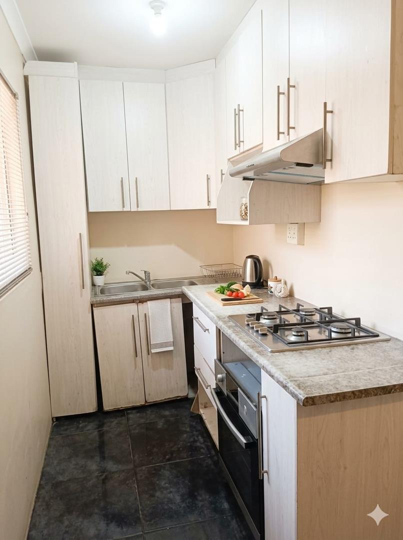 3 Bedroom Property for Sale in Windmill Park Gauteng