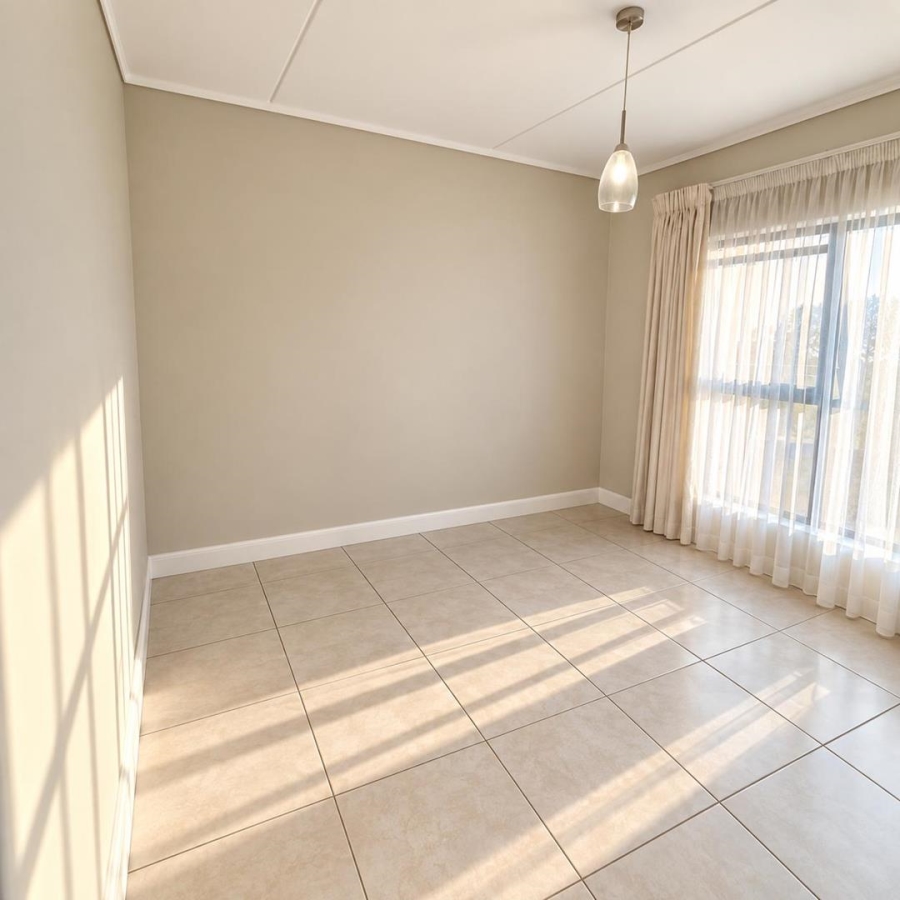 To Let 1 Bedroom Property for Rent in Linbro Park Gauteng