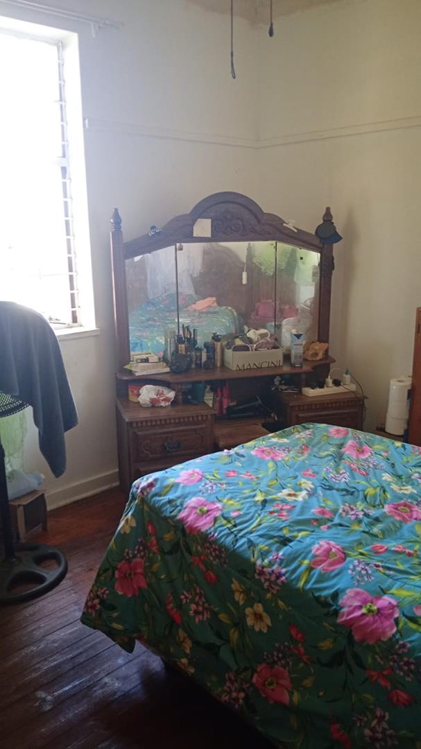 7 Bedroom Property for Sale in Jan Hofmeyer Gauteng