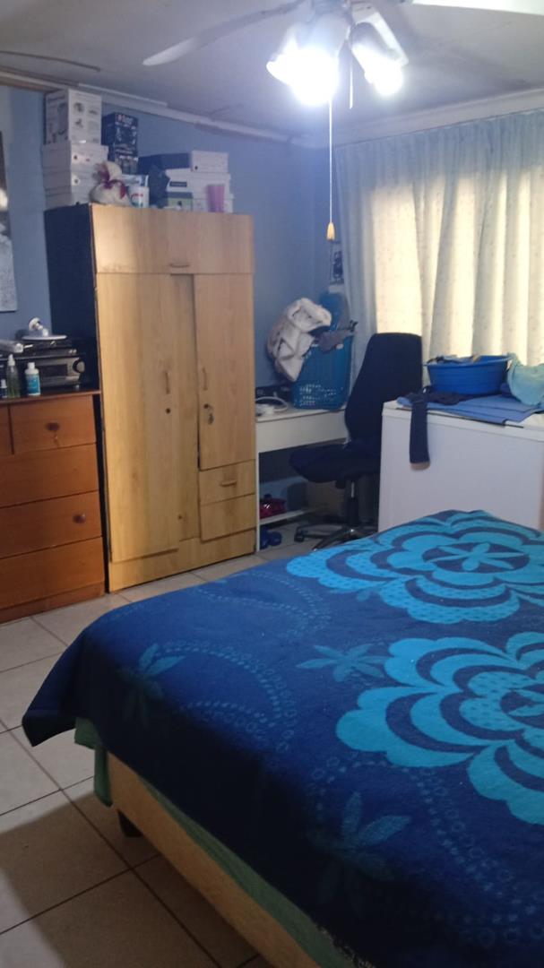 7 Bedroom Property for Sale in Jan Hofmeyer Gauteng