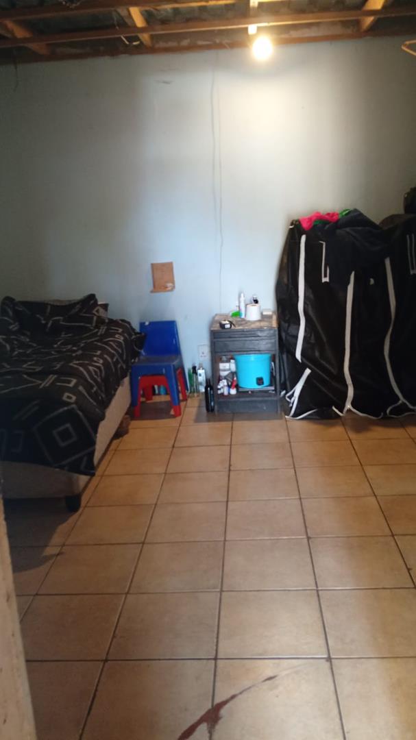 7 Bedroom Property for Sale in Jan Hofmeyer Gauteng