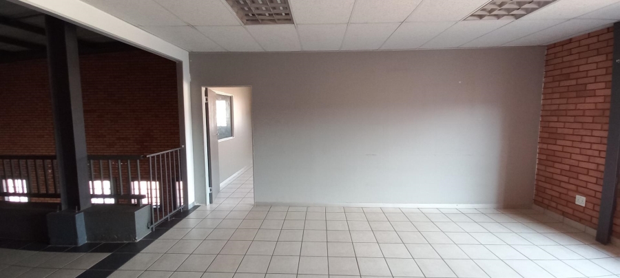To Let Commercial Property for Rent in Hennopspark Gauteng