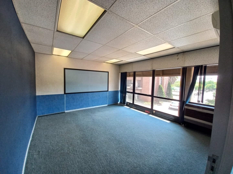 To Let Commercial Property for Rent in Alrode Gauteng