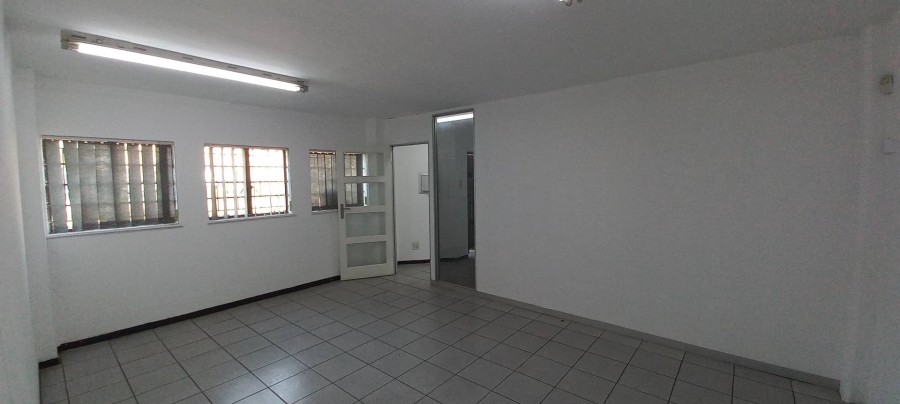 To Let Commercial Property for Rent in Meadowdale Gauteng