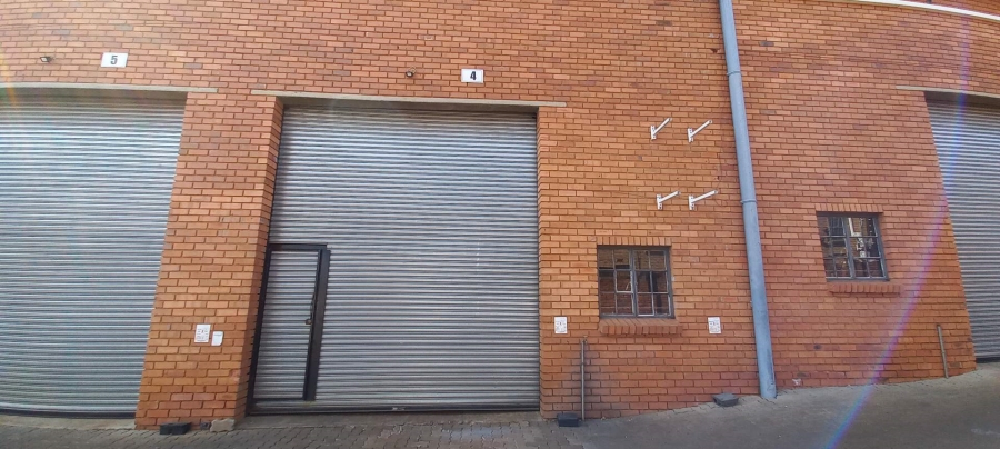 To Let Commercial Property for Rent in Hennopspark Gauteng