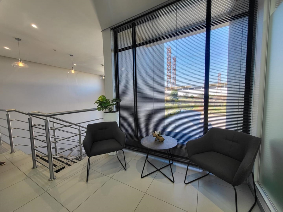To Let Commercial Property for Rent in Gosforth Park Gauteng