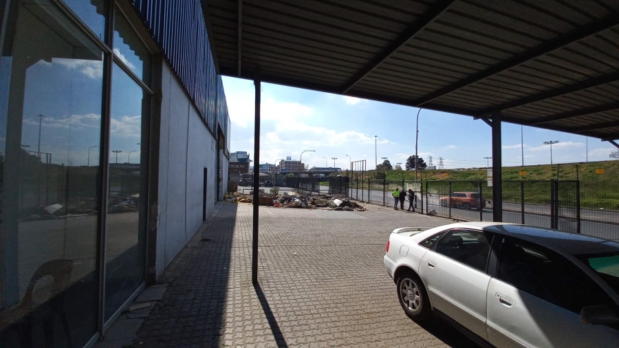 To Let Commercial Property for Rent in Johannesburg Central Gauteng