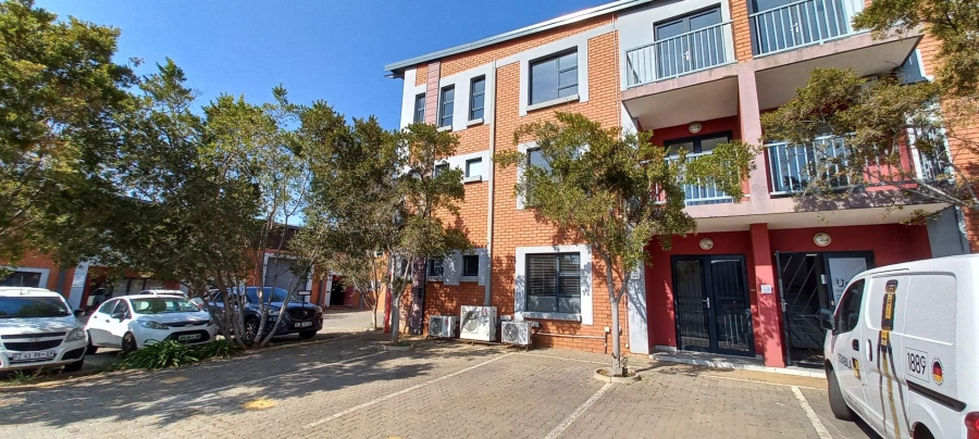 To Let Commercial Property for Rent in Hennopspark Gauteng