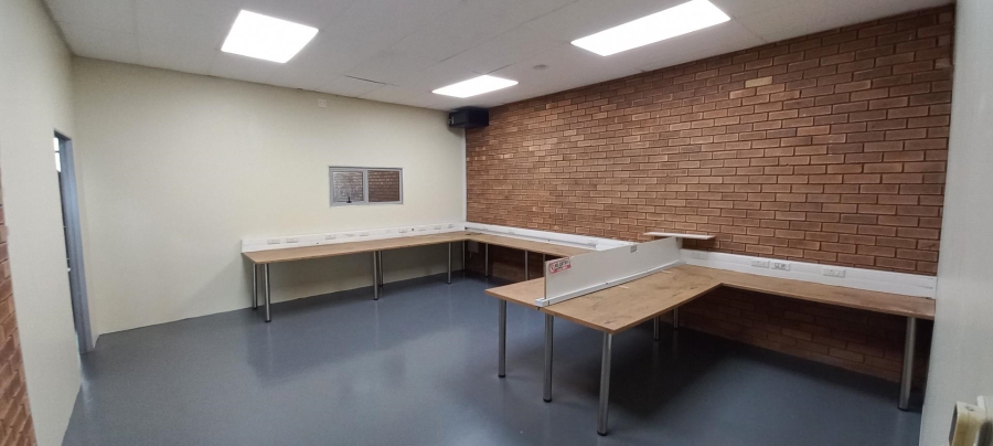 To Let Commercial Property for Rent in Hennopspark Gauteng