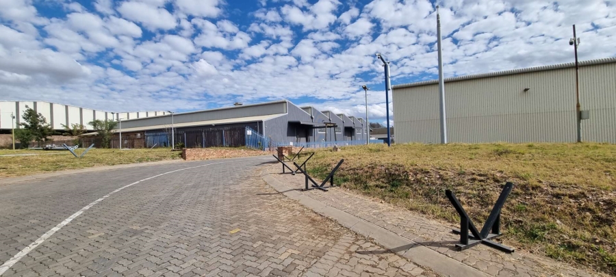 To Let Commercial Property for Rent in Olifantsfontein Gauteng