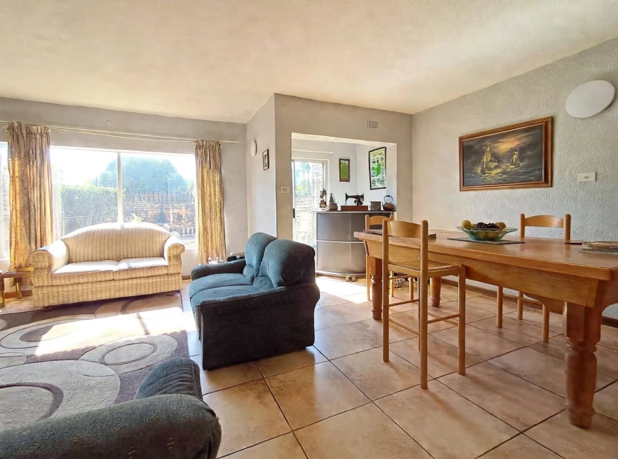 3 Bedroom Property for Sale in Brackenhurst Gauteng